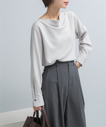 日本製柔滑垂墜領罩衫
