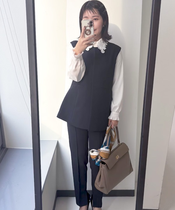 【成套組合】荷葉下襬背心 × 錐形褲