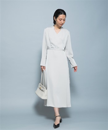 腰帶設計圍裹式洋裝