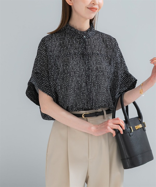 可機洗點點荷葉領罩衫