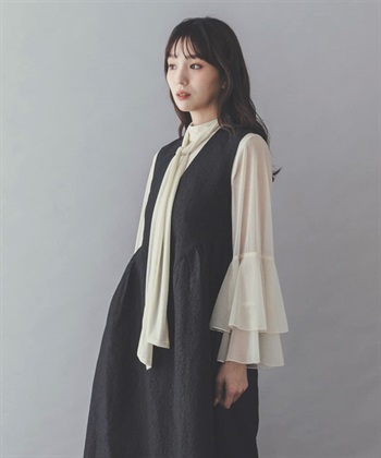 金蔥薄紗傘狀袖罩衫