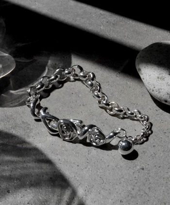 Soierie / Rose hook bracelet