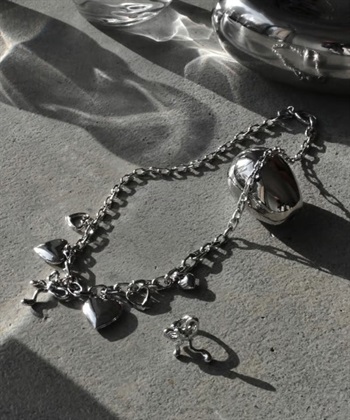 Soierie / Innocent heart necklace