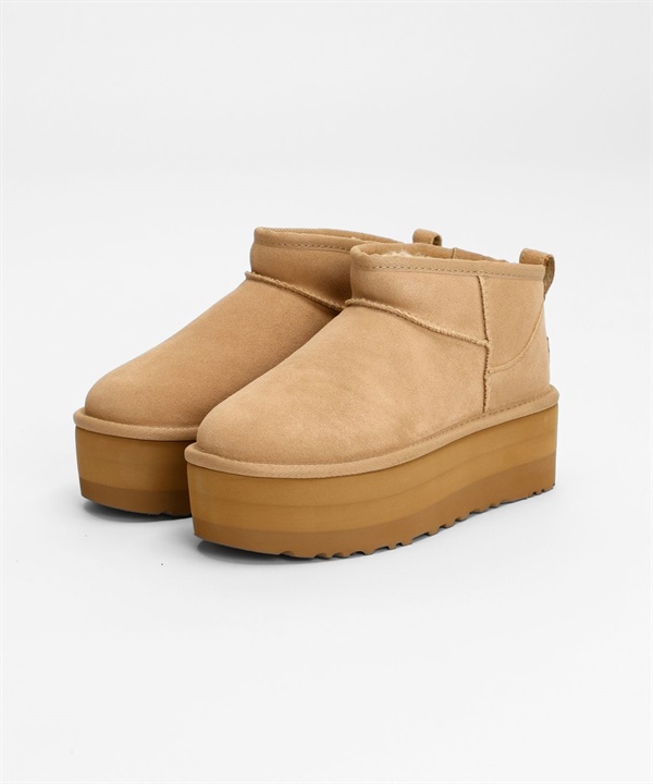 UGG / Classic Ultra Mini Platform (女款)