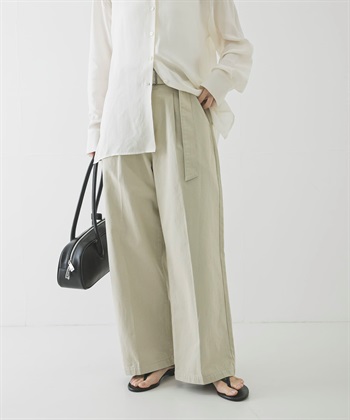 附腰帶打褶寬版奇諾褲