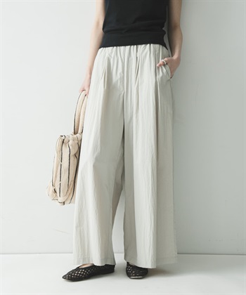 UR TECH 碎褶寬褲