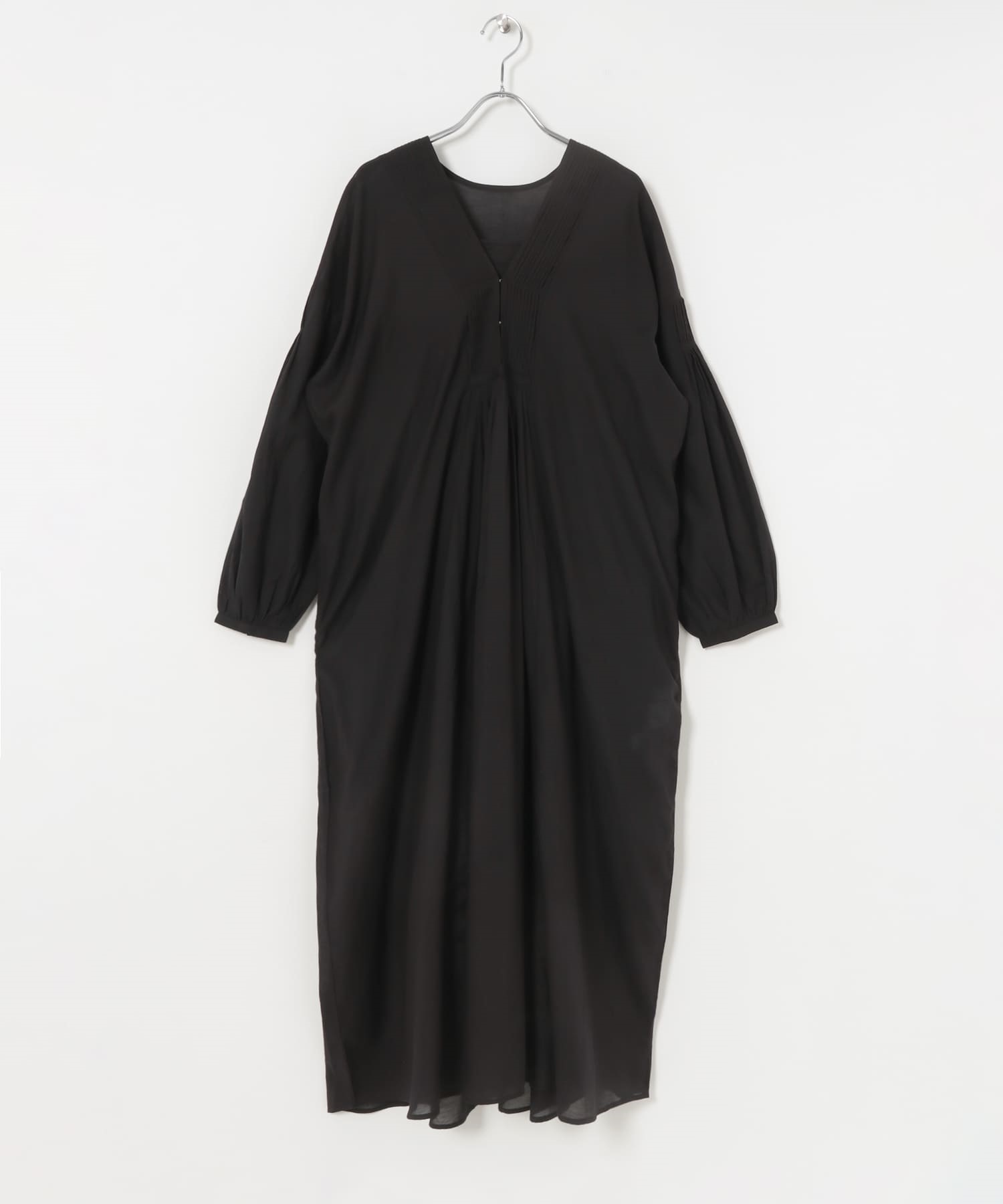 細褶V領洋裝(附襯裙)(黑色-FREE-BLACK)