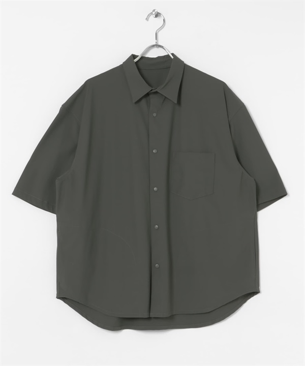 FREEZY 壓扣襯衫(深綠色-M-其他綠色)