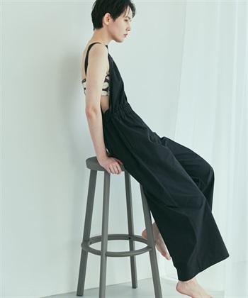 UR TECH Swim URBAN RESEARCH 細肩帶連身褲