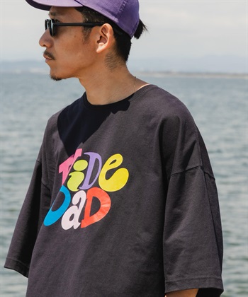 WIDE DAD / 圖案T恤WITH HATCH