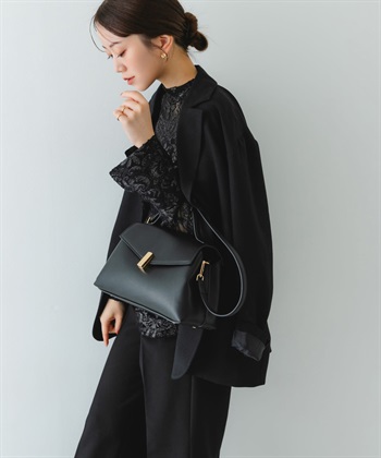 掀蓋設計手提包