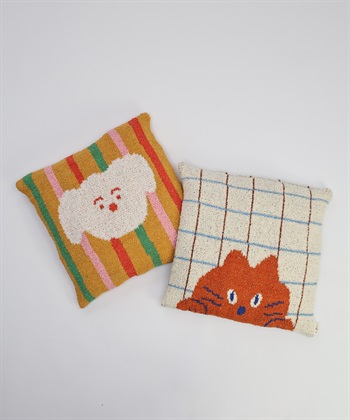 Minghan H. 抱枕套