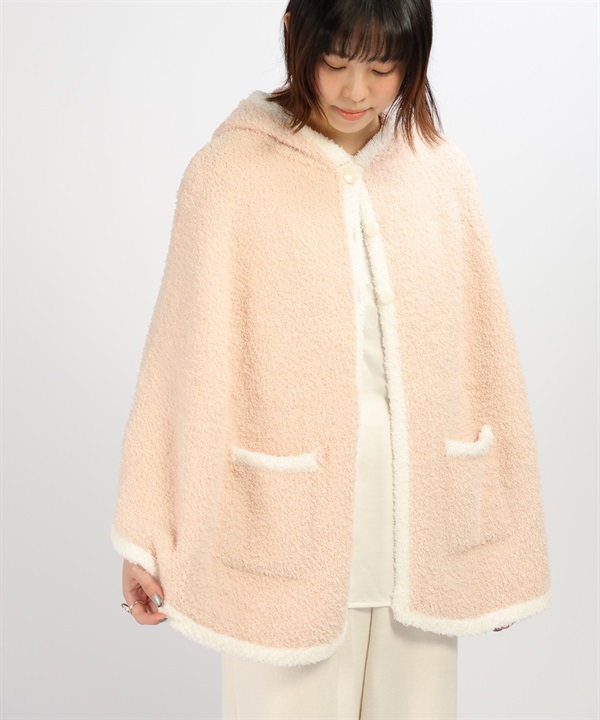 URBAN RESEARCH 柔軟毛絨斗篷