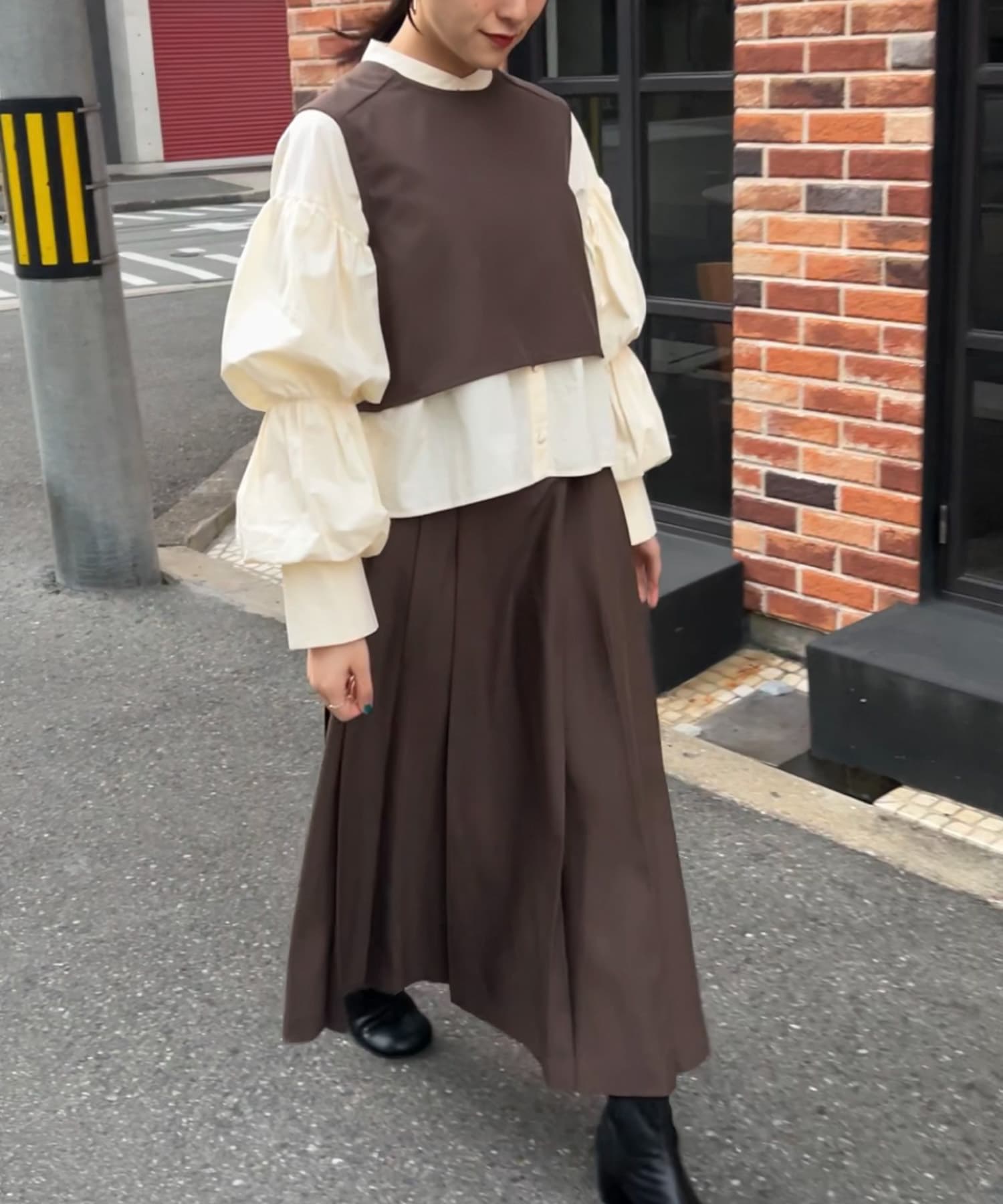露背兩截式設計洋裝