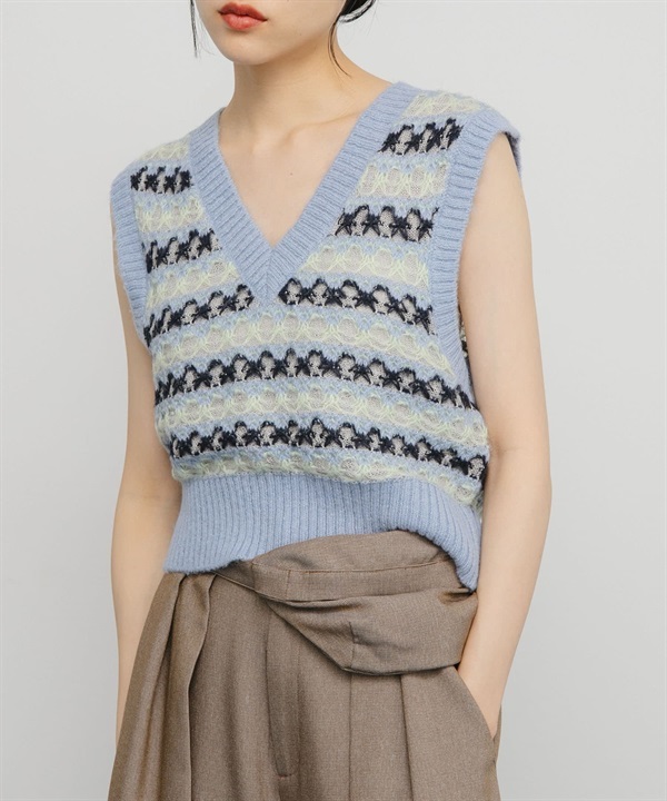 透膚緹花針織背心