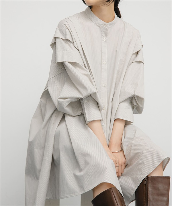 蓬袖打褶迷你洋裝