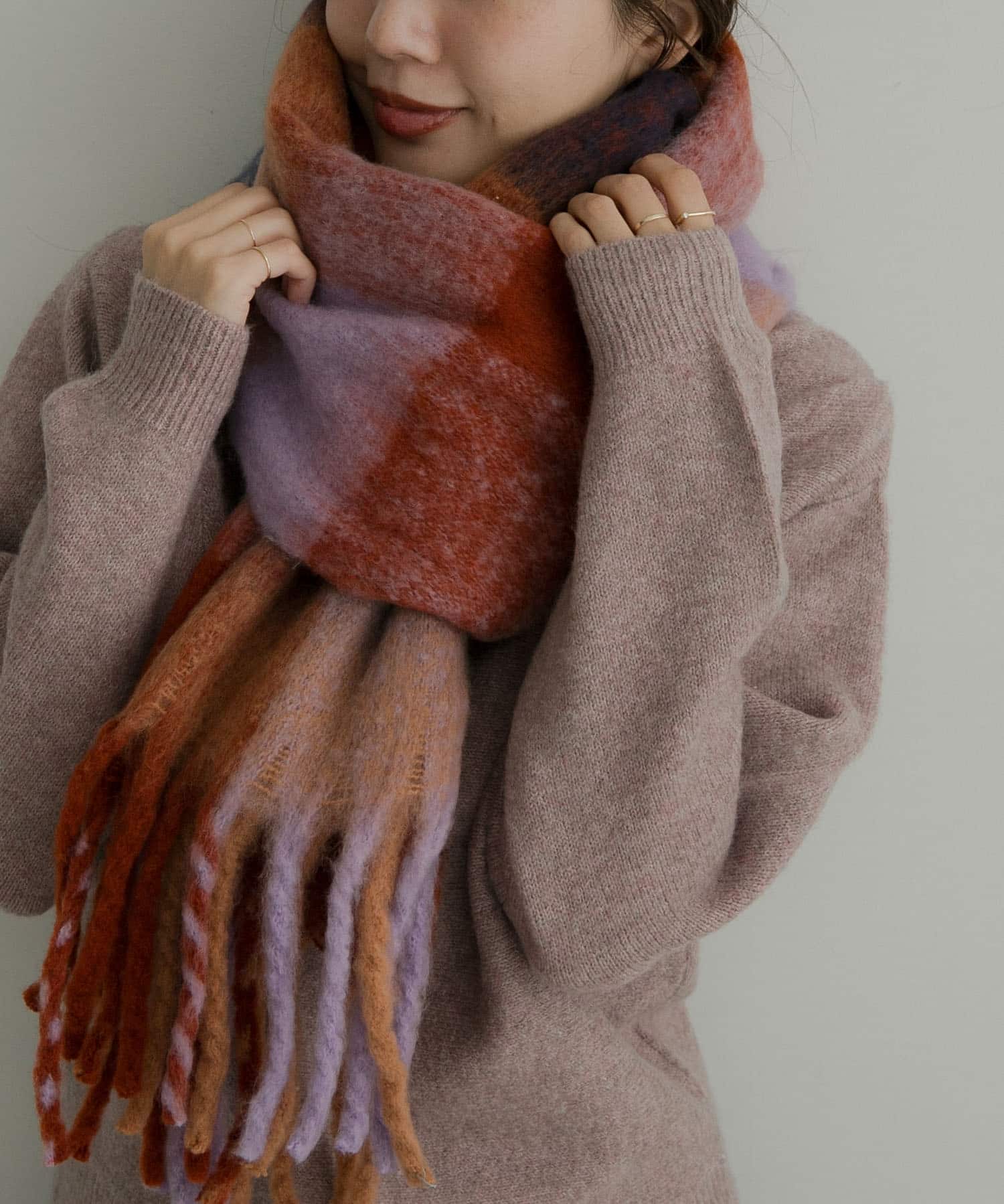 絨毛蓬鬆格紋圍巾