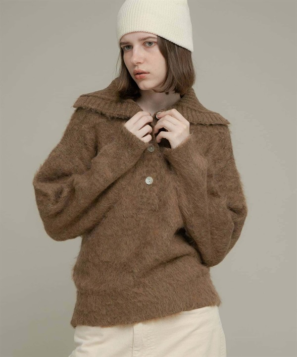 絨毛感V字領緣針織衫