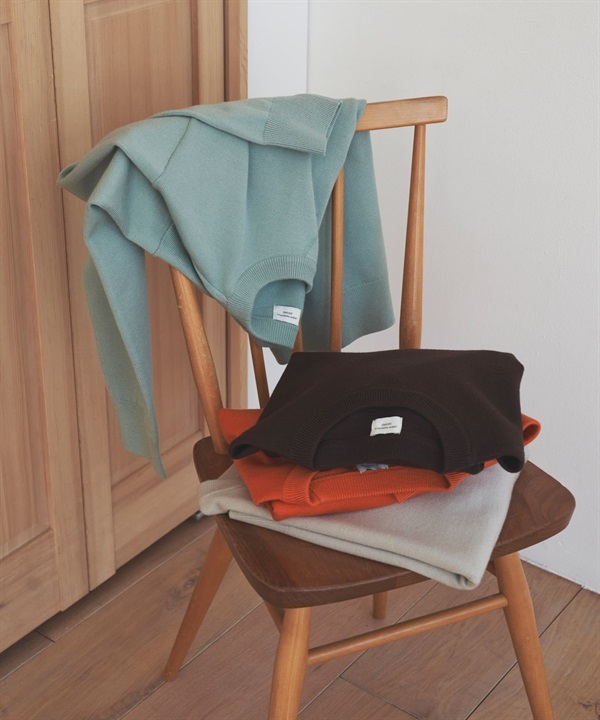 【新色追加】『UR TECH 200日針織』領口細節針織衫