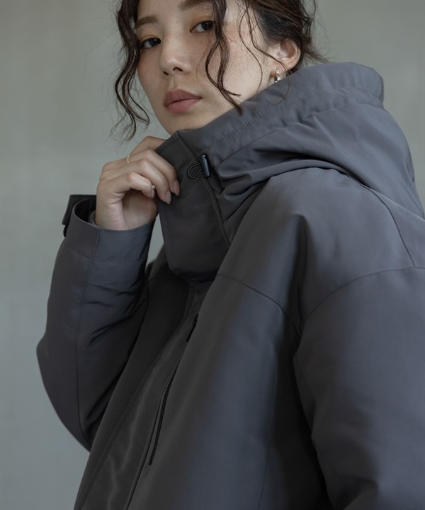 防潑水連帽羽絨外套