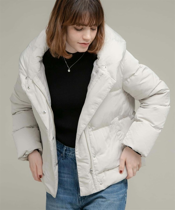 防潑水新月領中長版羽絨大衣