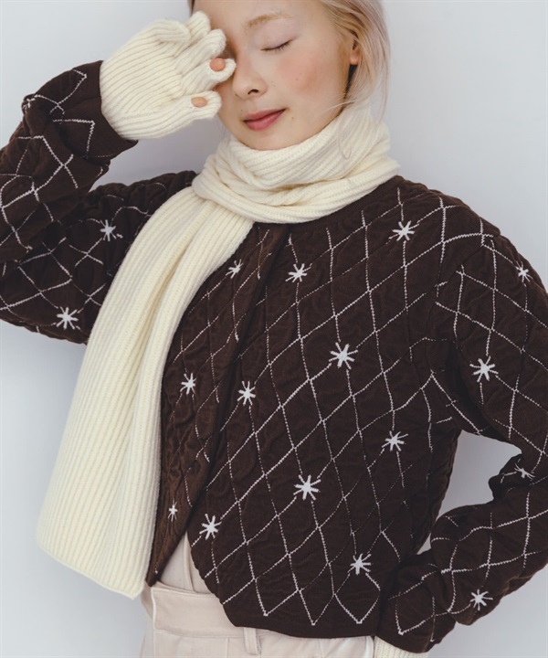 絎縫短版開襟衫