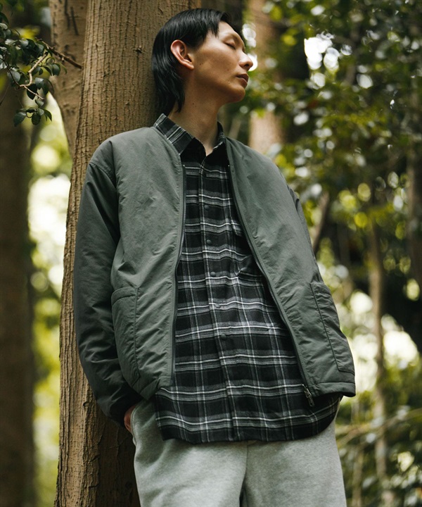 EKAL / UR TECH 雙面穿尼龍夾克