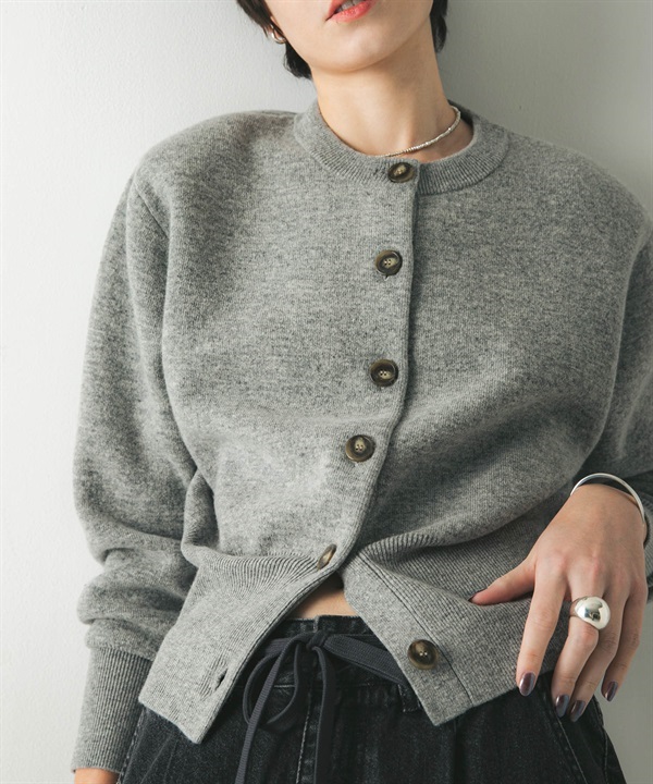 羊毛混喀什米爾墊肩開襟衫