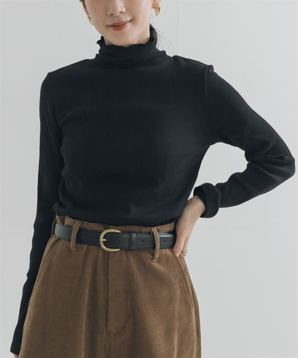 UR TECH 裏起毛高領上衣