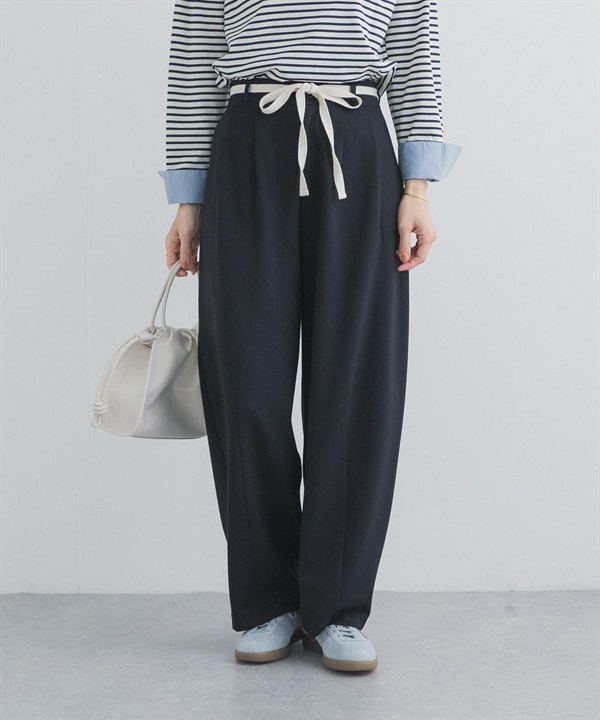 腰部蝴蝶結彈性弧線剪裁長褲