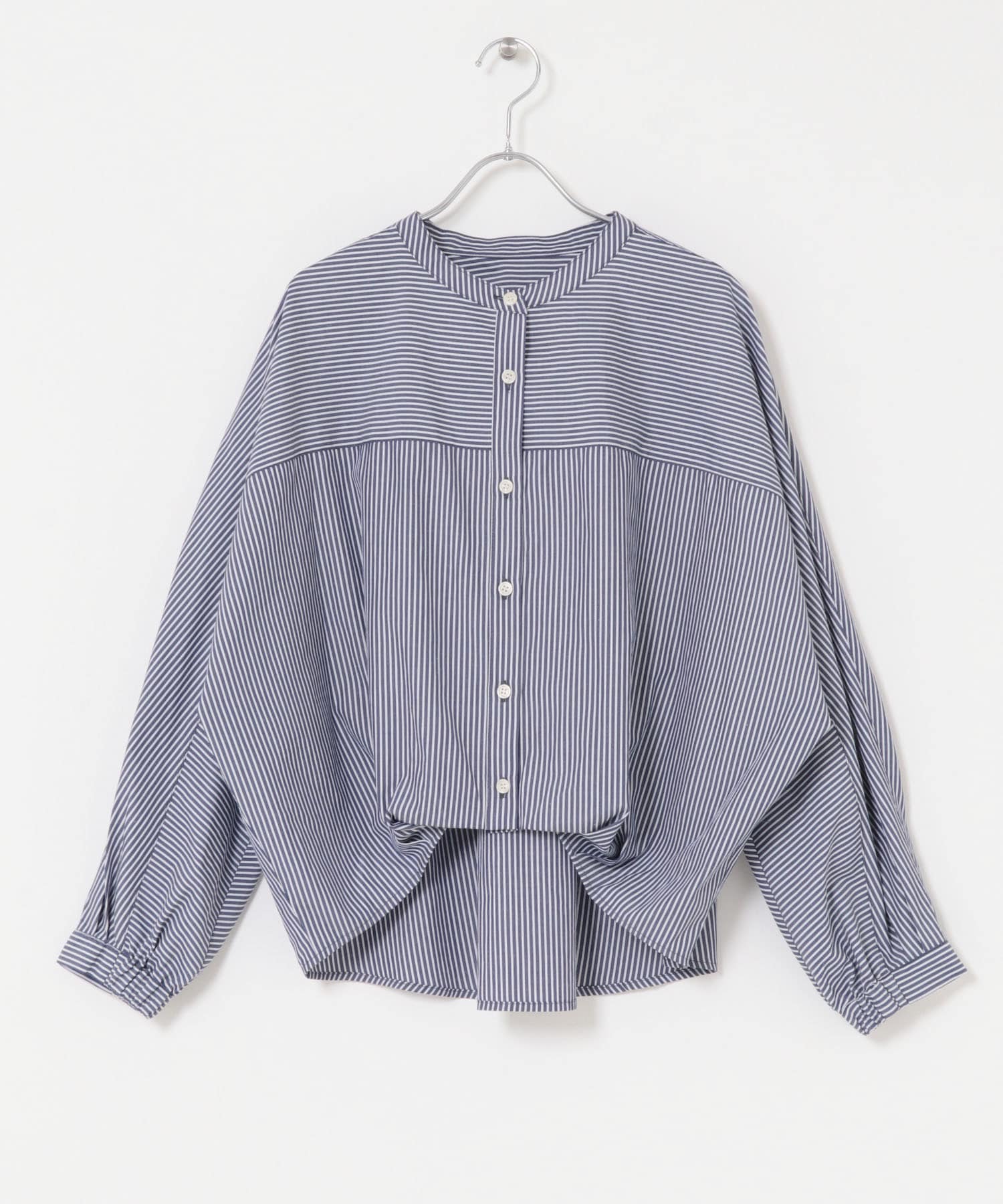 正面打褶立領襯衫