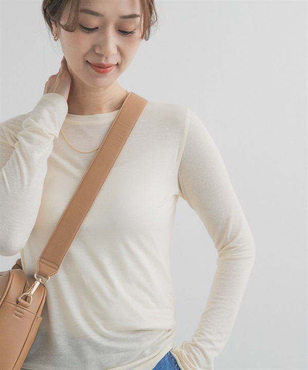混麻料透膚長袖T恤