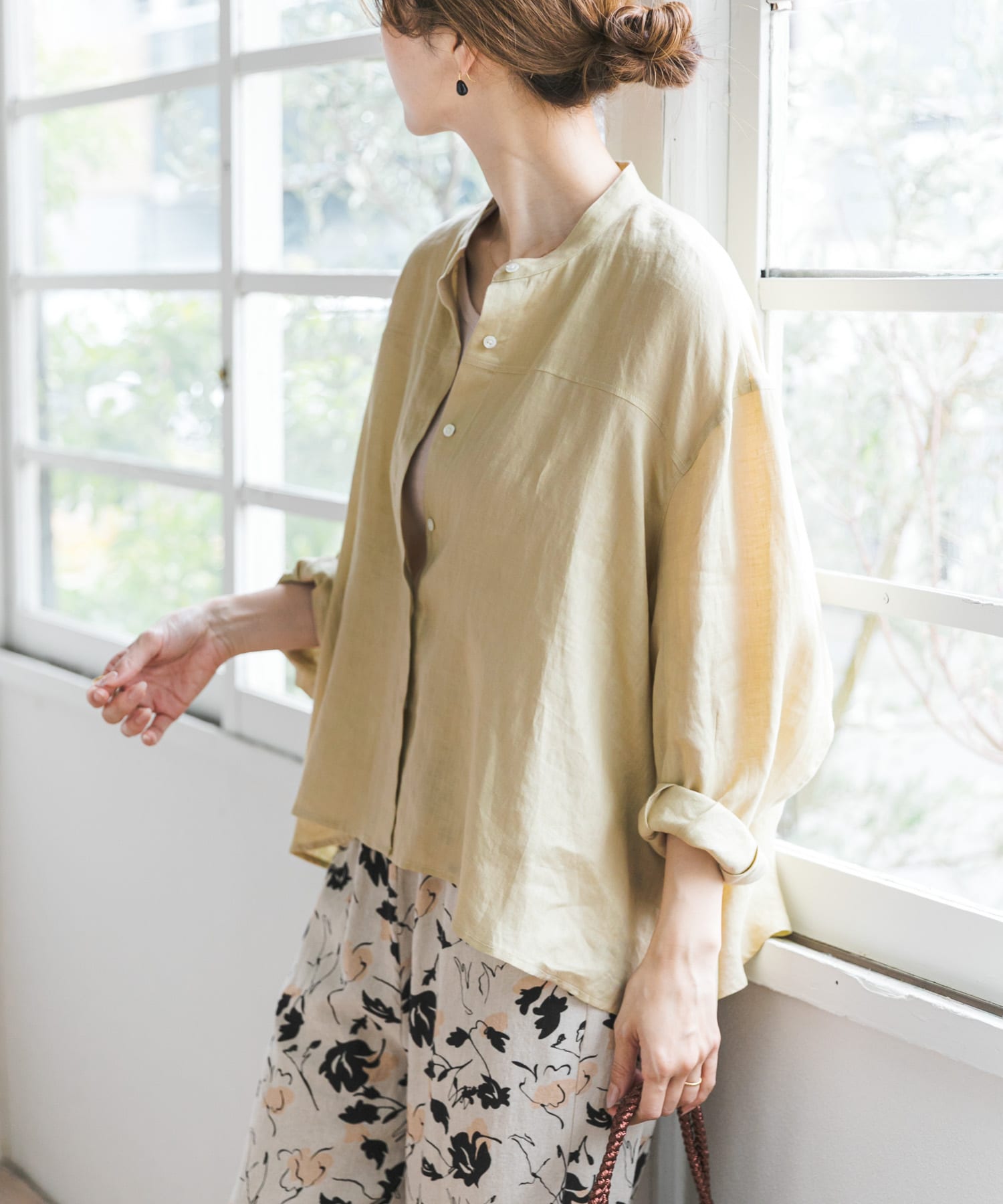 亞麻弧形袖罩衫