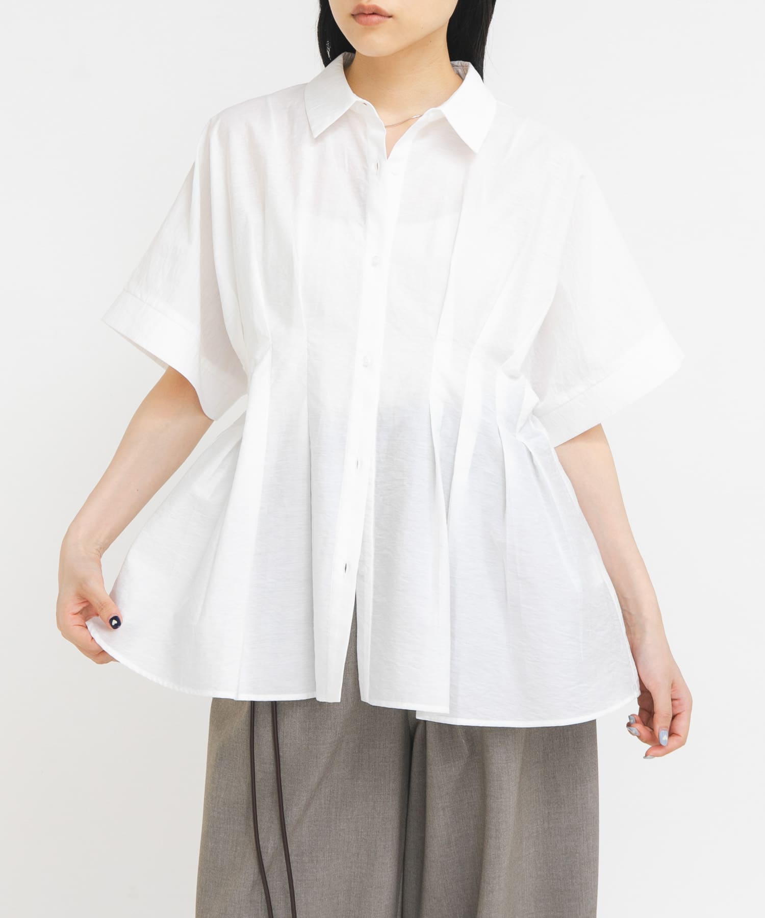 腰部打褶蝙蝠袖罩衫