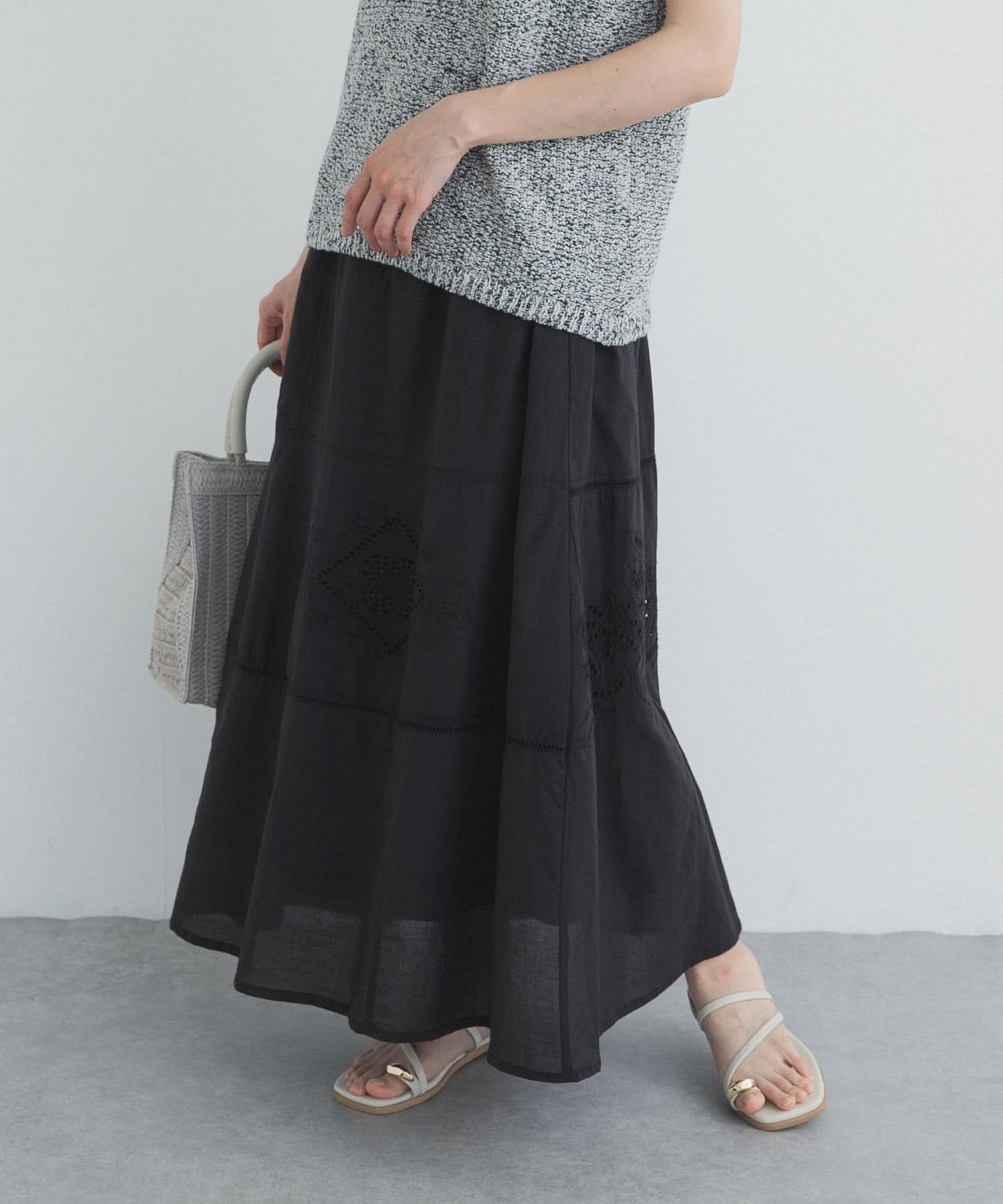 拼接刺繡長裙